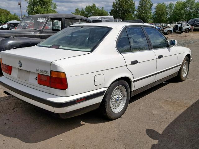 WBAHD2312LBF63745 - 1990 BMW 535 I AUTO WHITE photo 4