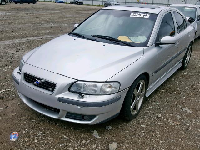 YV1RH52Y342407251 - 2004 VOLVO S60 R SILVER photo 2