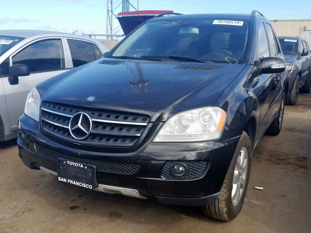 4JGBB86E37A228594 - 2007 MERCEDES-BENZ ML 350 BLACK photo 2