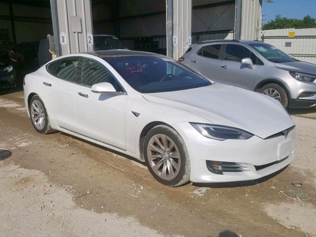 5YJSA1E22JF268332 - 2018 TESLA MODEL S WHITE photo 1