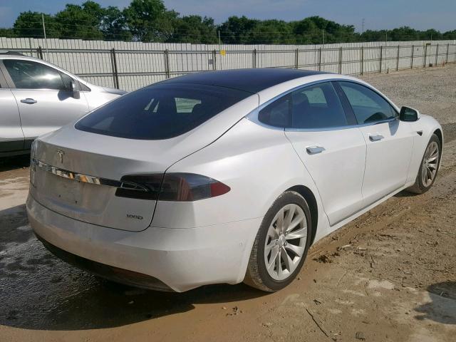 5YJSA1E22JF268332 - 2018 TESLA MODEL S WHITE photo 4