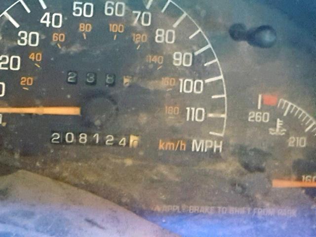 1G2WK52J03F169450 - 2003 PONTIAC GRAND PRIX SILVER photo 8