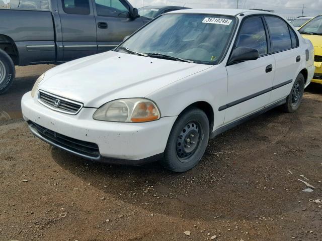 2HGEJ6524VH522716 - 1997 HONDA CIVIC DX WHITE photo 2