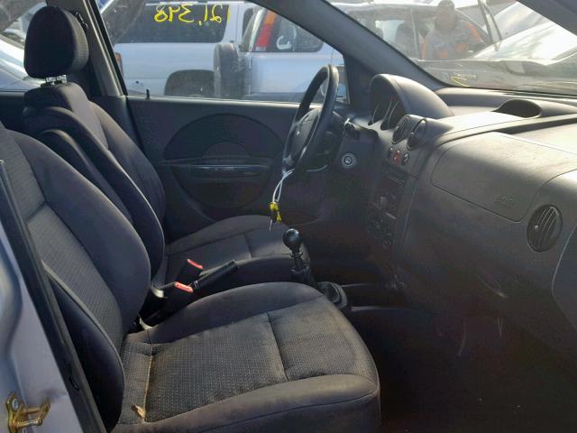 KL1TD66607B724843 - 2007 CHEVROLET AVEO BASE Күміс фото 5
