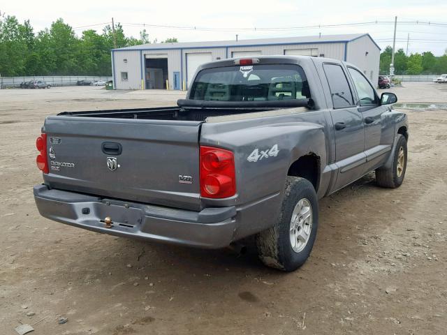 1D7HW48N95S245020 - 2005 DODGE DAKOTA QUA GRAY photo 4