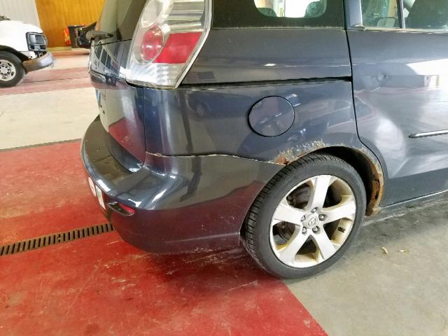 JM1CR293760125730 - 2006 MAZDA 5 GRAY photo 9