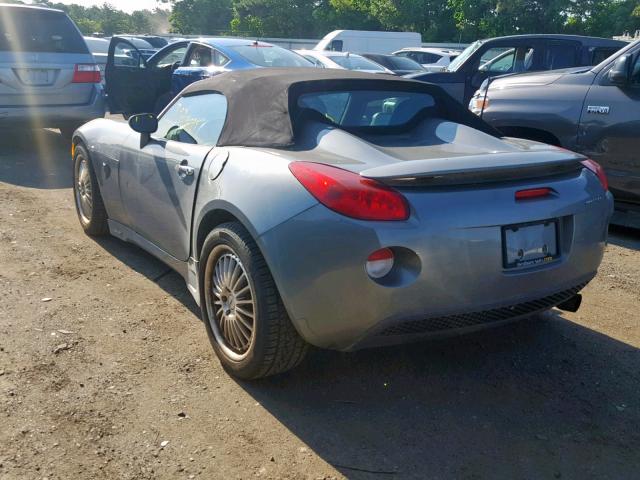 1G2MB33B26Y107155 - 2006 PONTIAC SOLSTICE SILVER photo 3