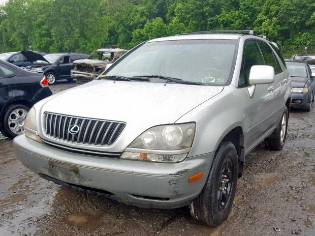 JT6HF10U3Y0154196 - 2000 LEXUS RX 300 SILVER photo 2