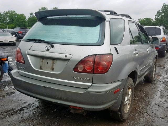 JT6HF10U3Y0154196 - 2000 LEXUS RX 300 SILVER photo 4