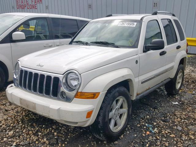 1J4GL58K46W151285 - 2006 JEEP LIBERTY LI WHITE photo 2