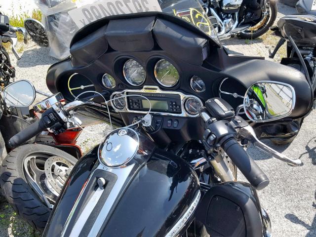 1HD1KEM11BB660911 - 2011 HARLEY-DAVIDSON FLHTK BLACK photo 5