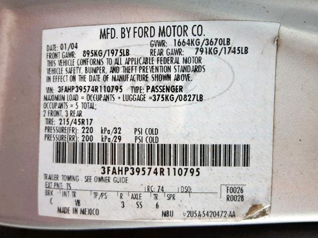 3FAHP39574R110795 - 2004 FORD FOCUS ZX3 SILVER photo 10