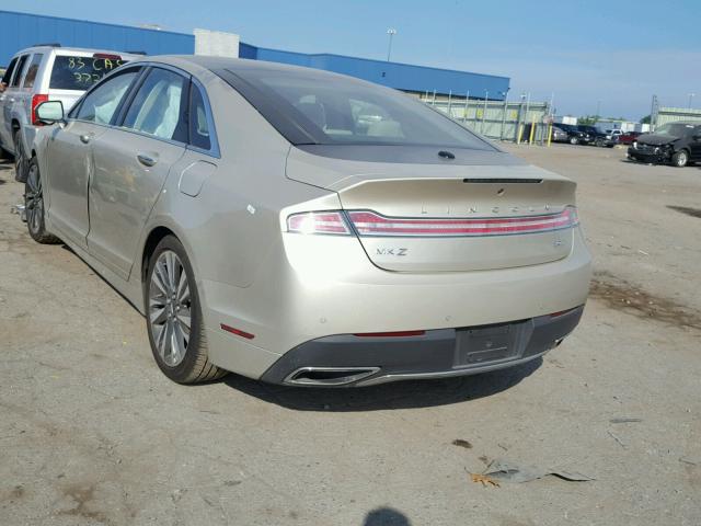 3LN6L5E98HR603033 - 2017 LINCOLN MKZ RESERV SILVER photo 3