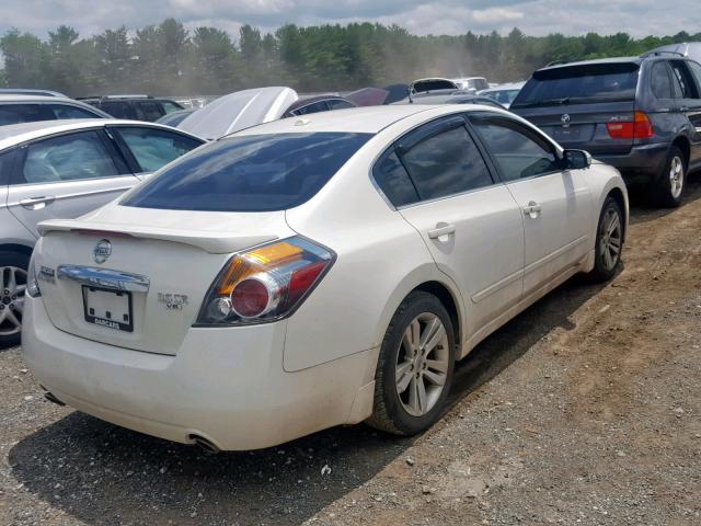 1N4BL2APXAN463894 - 2010 NISSAN ALTIMA SR WHITE photo 4