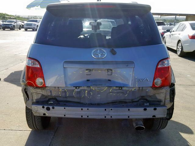 JTKKT624865016440 - 2006 TOYOTA SCION XA SILVER photo 9