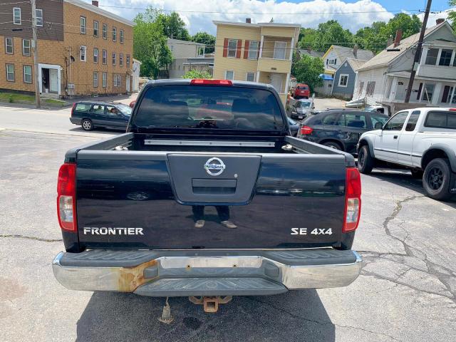 1N6AD07W96C445330 - 2006 NISSAN FRONTIER C BLACK photo 4