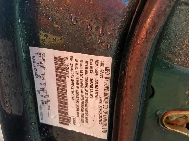 2FAFP74W9WX187316 - 1998 FORD CROWN VICT GREEN photo 10