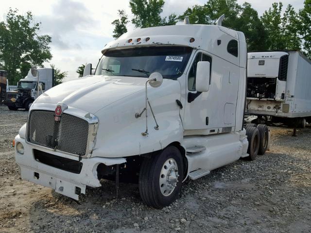 1XKTD49XX5J080552 - 2005 KENWORTH CONSTRUCTI WHITE photo 2