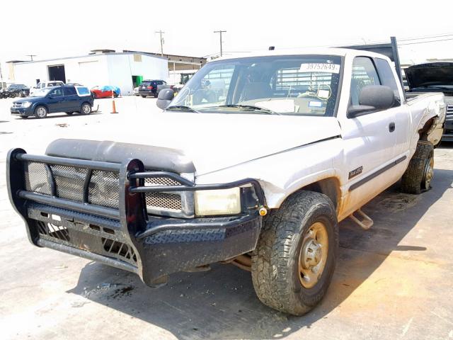 3B7KC23682M214116 - 2002 DODGE RAM 2500 WHITE photo 2