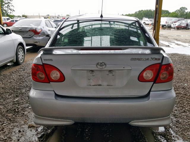 2T1BY32E55C337398 - 2005 TOYOTA COROLLA XR SILVER photo 9