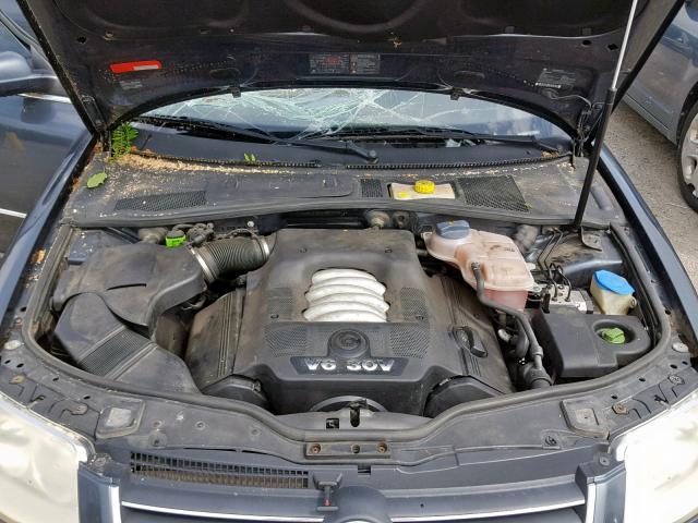 WVWRH63B62P127751 - 2002 VOLKSWAGEN PASSAT GLX 蓝色 照片 7