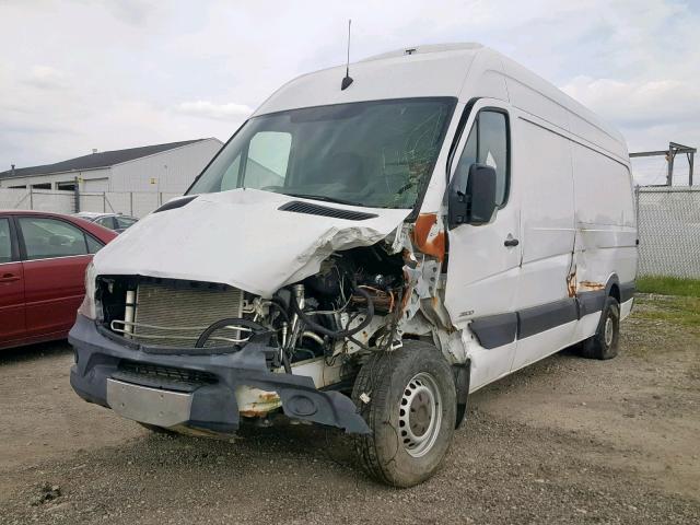 WDYPE8CC9E5886421 - 2014 FREIGHTLINER SPRINTER 2 WHITE photo 2