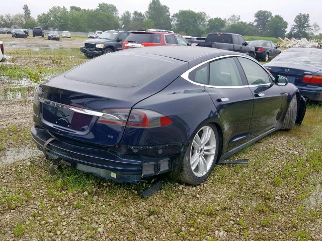 5YJSA1S15EFP50536 - 2014 TESLA MODEL S أزرق صورة 4