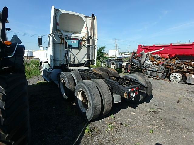 2FUYDCXB2SA552051 - 1995 FREIGHTLINER CONVENTION WHITE photo 3