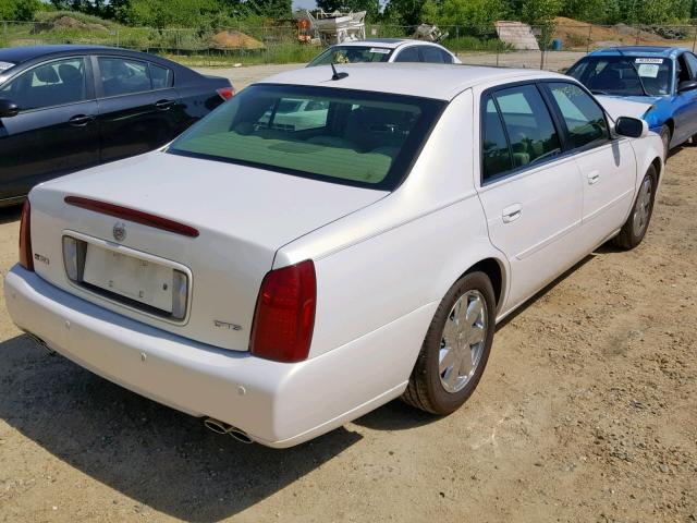 1G6KF57955U236185 - 2005 CADILLAC DEVILLE DT WHITE photo 4