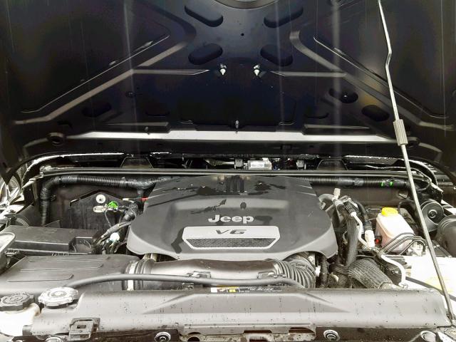 1C4AJWAG9HL748580 - 2017 JEEP WRANGLER S შავი ფოტო 7