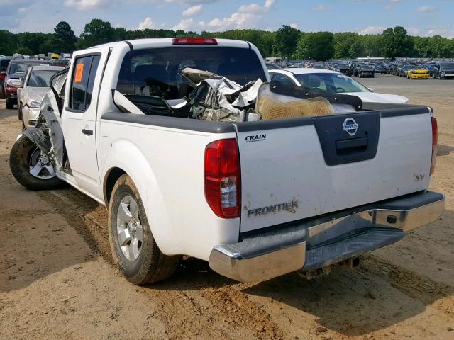 1N6AD0ER9BC407670 - 2011 NISSAN FRONTIER S WHITE photo 3