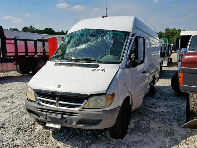 WD0PD744455794222 - 2005 DODGE SPRINTER 2 WHITE photo 2