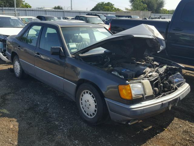 WDBEA28E5PB985276 - 1993 MERCEDES-BENZ 300 E 2.8 GRAY photo 1