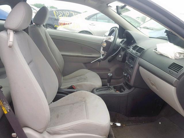 1G1AK12F257644032 - 2005 CHEVROLET COBALT SILVER photo 5