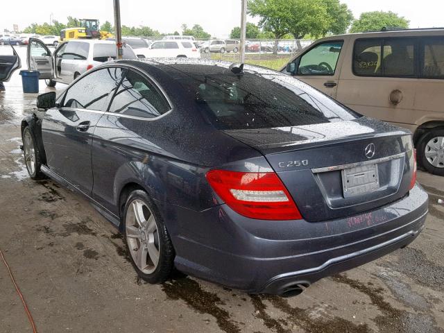 WDDGJ4HB3EG259854 - 2014 MERCEDES-BENZ C 250 GRAY photo 3