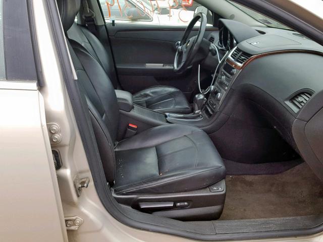 1G1ZE5E11BF164129 - 2011 CHEVROLET MALIBU LTZ 金色 照片 5