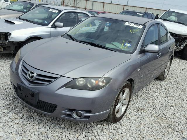 JM1BK123351238586 - 2005 MAZDA 3 S GRAY photo 2