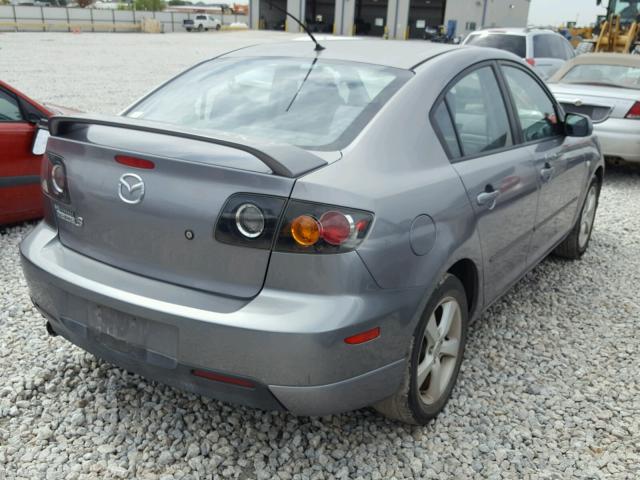 JM1BK123351238586 - 2005 MAZDA 3 S GRAY photo 4