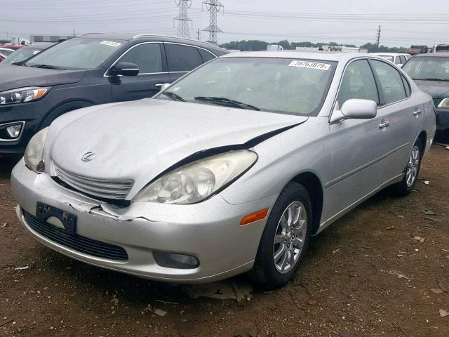 JTHBF30G620080203 - 2002 LEXUS ES 300 SILVER photo 2