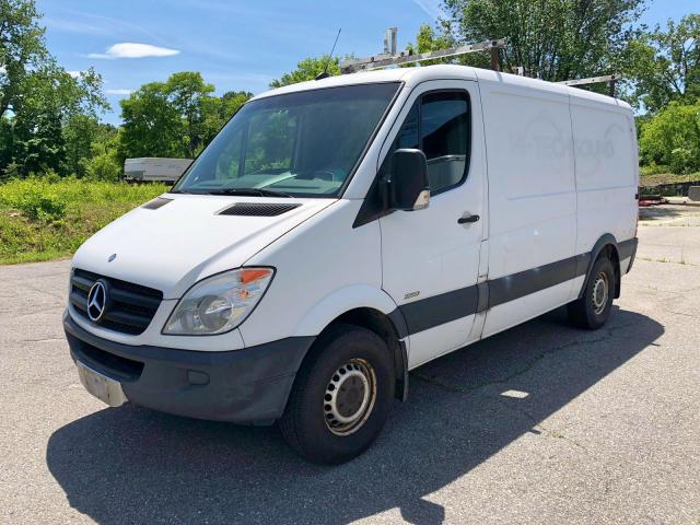 WD3PE7CC8D5770030 - 2013 MERCEDES-BENZ SPRINTER 2 WHITE photo 2