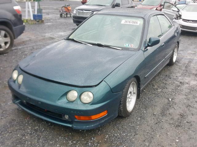 JH4DB7669WS002177 - 1998 ACURA INTEGRA GS GREEN photo 2