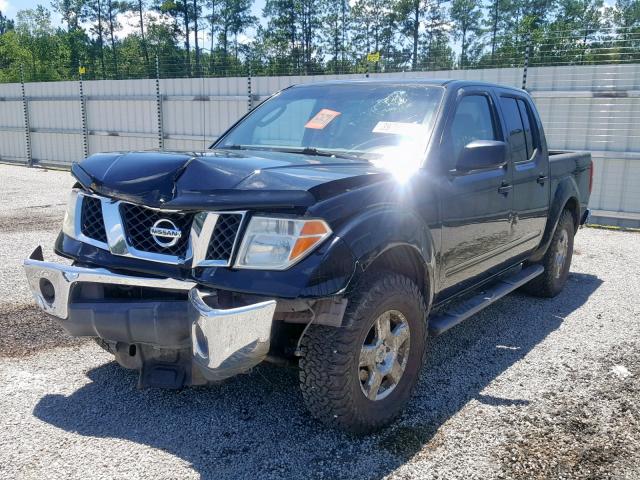 1N6AD07W56C453179 - 2006 NISSAN FRONTIER C BLACK photo 2