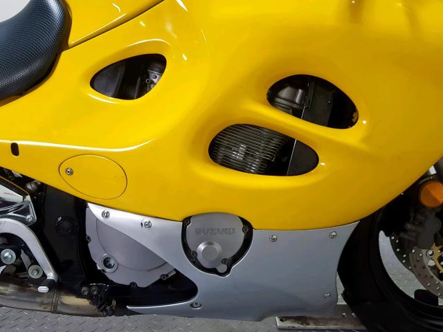 JS1GN79A122100596 - 2002 SUZUKI GSX600 F YELLOW photo 11