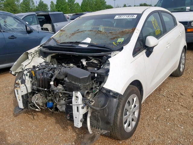 KNADM4A30F6447758 - 2015 KIA RIO LX WHITE photo 2