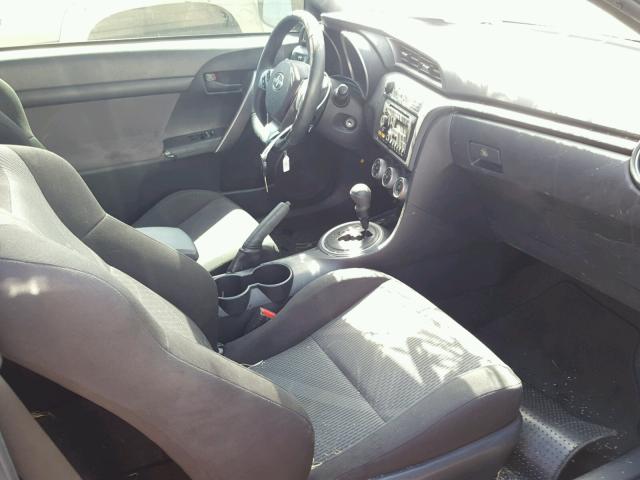 JTKJF5C73D3062658 - 2013 TOYOTA SCION TC 灰色 照片 5