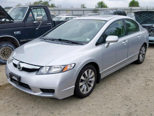 1HGFA16949L000101 - 2009 HONDA CIVIC EXL SILVER photo 2