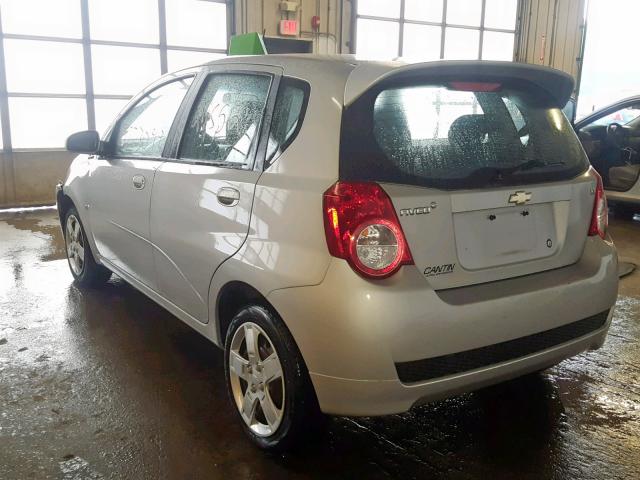 KL1TD66E99B668847 - 2009 CHEVROLET AVEO LS SILVER photo 3