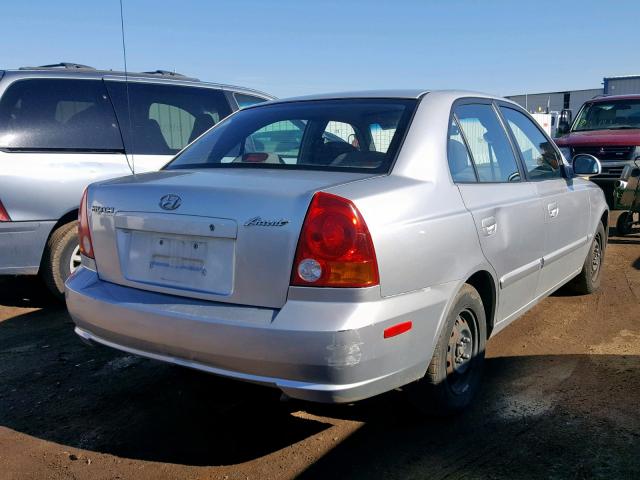 KMHCG45C65U615070 - 2005 HYUNDAI ACCENT GL SILVER photo 4