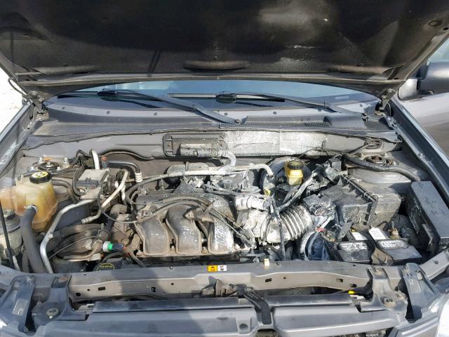 4F2CZ96104KM27731 - 2004 MAZDA TRIBUTE ES ნაცრისფერი ფოტო 7