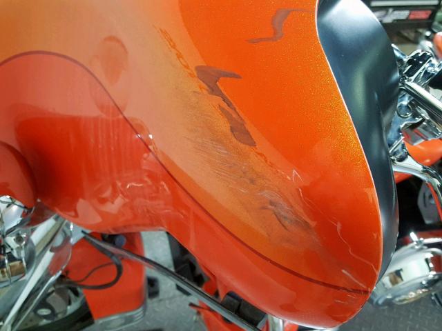 1HD1KEM16CB611429 - 2012 HARLEY-DAVIDSON FLHTK ELEC ORANGE photo 17